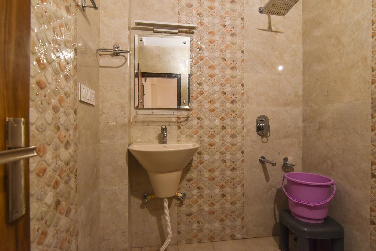 شيملا Dhanlaxmi Apartments المظهر الخارجي الصورة
