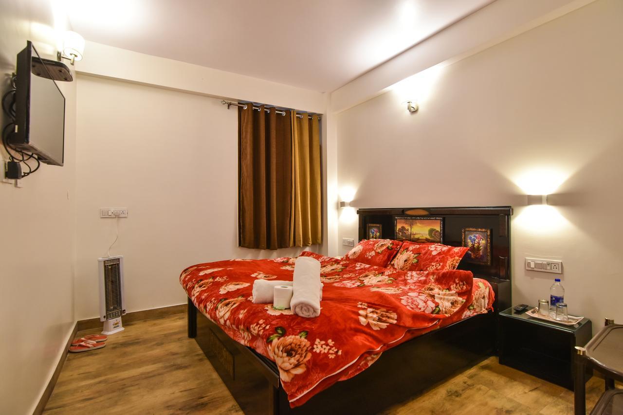 شيملا Dhanlaxmi Apartments المظهر الخارجي الصورة