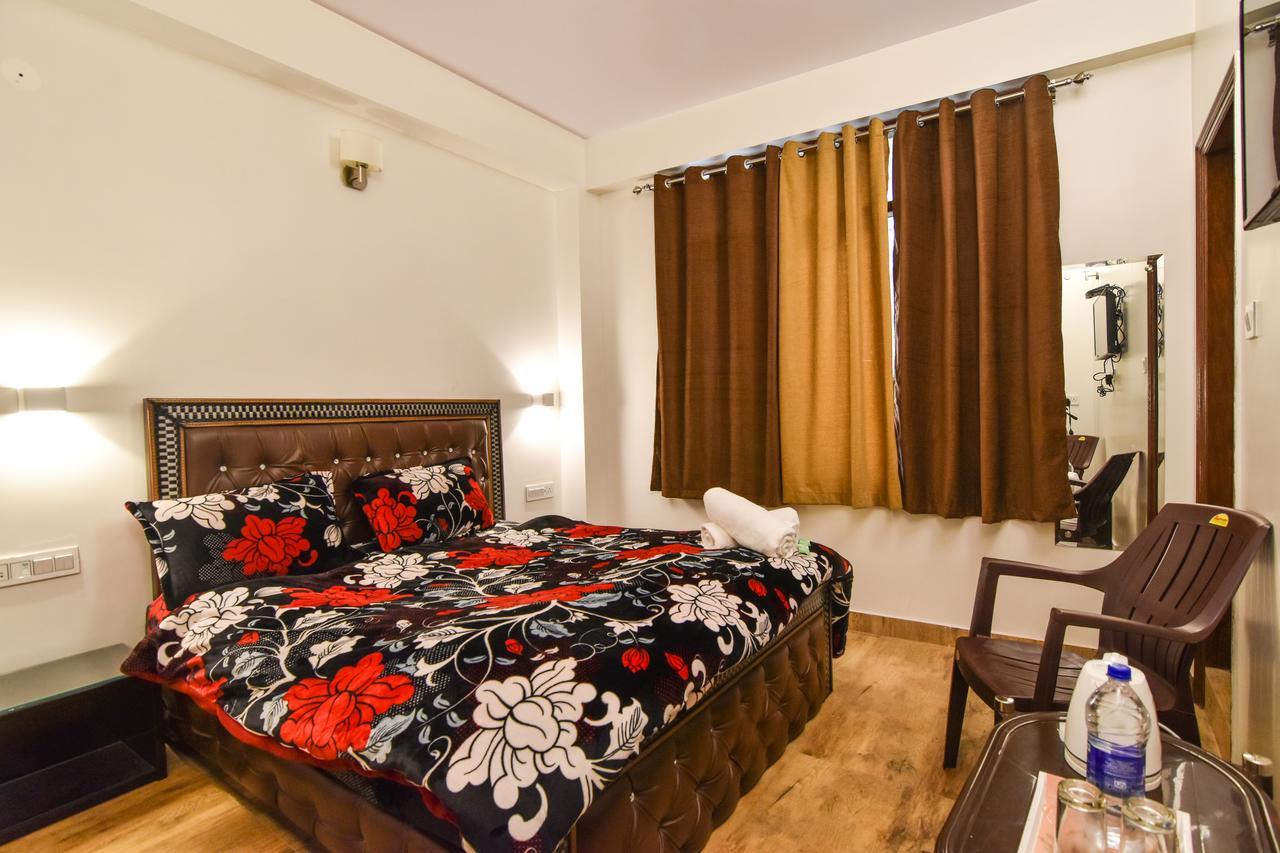 شيملا Dhanlaxmi Apartments المظهر الخارجي الصورة